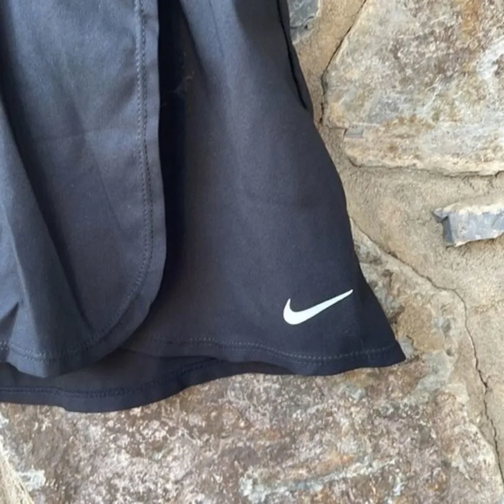 NWT Nike Women's Mini Faux Wrap Style Boardskirt in Black Size XL